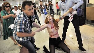 &bdquo;Femen&ldquo; aktyvistė, sulaikyta Stambule praėjusių metų liepą.