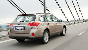 Atnaujintas „Subaru Outback“