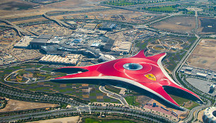 „Ferrari World Abu Dhabi“ parkas