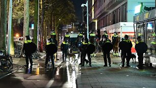 Policija vaikė protestuotojus