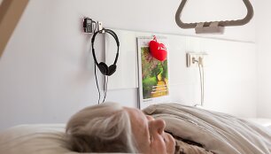 Vilkpėdės ligoninės palatose įrengta garsinių knygų klausymosi aparatūra