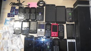 Bylos įkalčiai: mobilieji telefonai