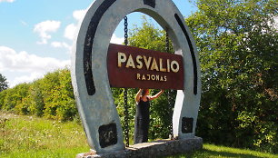 Pasvalio rajono ribas žymintys kelio ženklai „Pasaga“ 