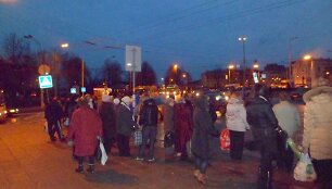 Ar tilps tiek keleivių į 16 vietų mikroautobusą?