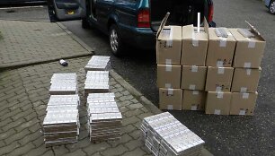 Kaunietis automobilyje vežė 9 tūkst. baltarusi&scaron;kų cigarečių pakelių