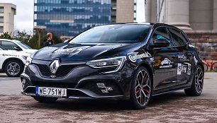 Renault Megane R.S. Trophy, konkurso „Metų automobilis 2020“ dalyvis