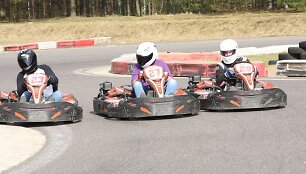 Kartingo varžybos SEAT taurei laimėti