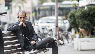 Yuval Noah Harari