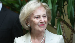 Alma Adamkienė