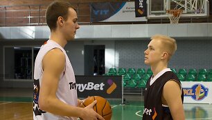 Ignas Labutis prie&scaron; Paulių Danisevičių