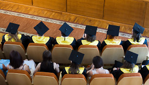 Diplomų įteikimo ceremonija