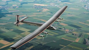 Pirmasis naujojo Solar Impulse skrydis