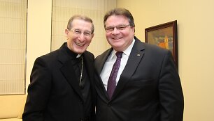 Luigi Bonazzi (kairėje) su ministru L.Linkevičiumi 