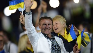 Legendinis Ukrainos šuolininkas su kartimi Sergejus Bubka