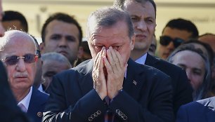 Recepas Tayyipas Erdoganas per perversmo aukų laidotuves