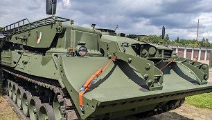 Evakuaciniai tankai „Bergepanzer-2“ / Lietuvos kariuomenės nuotr.