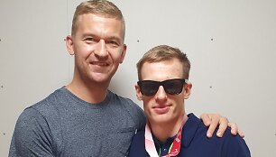 Kęstutis Linkus ir paralimpinis prizininkas plaukikas Edgaras Matakas