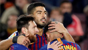 Lionelis Messi džiaugiasi dar vienu įvarčiu.