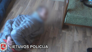 Klaipėdos pareigūnai sučiupo telefoniniu sukčiavimu užsiiminėjusius asmenis.