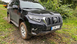 &bdquo;Toyota Land Cruiser&ldquo; buvo ir su i&scaron;skirtiniais numeriais