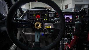 &bdquo;Toyota Hilux Overdrive&ldquo; salonas