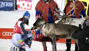 Petra Vlhova pasiekė dvi pergales Suomijoje.