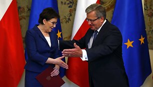 Ewa Kopacz ir Bronislawas Komorowskis