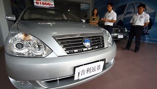 Kinijoje, stengiantis patenkinti augančią paklausą, &scaron;iemet pagaminta jau 10 mln. automobilių.