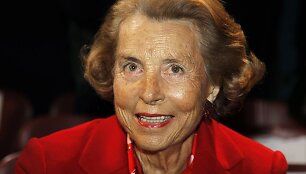 Liliane Bettencourt ir &scaron;eima (30 mlrd. JAV dolerių)