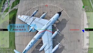 Rusijos Tu-95 prie&scaron; pat Ukrainos drono smūgį