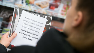I&scaron; užsienieti&scaron;kų leidinių i&scaron;kirpta alkoholio reklama