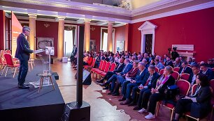 Anksčiau vykusi Sacharovo konferencija 