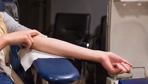 Lėtine mieloleukemija serganti pacientė
