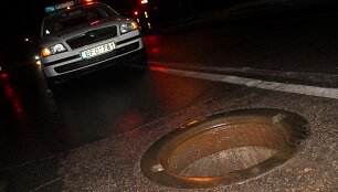 Policija budėjo prie atviro &scaron;ulinio