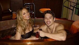 Mariah Carey ir Bryanas Tanaka