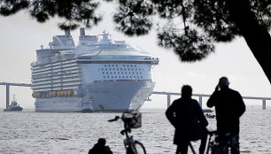 Didžiausias pasaulyje kruizinis laivas „Symphony of the Seas“