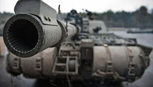 Graižtvinis Challenger 2 pabūklas i&scaron; arti. (Cpl Ross Fernie RLC, Wikimedia (OGL v1.0)