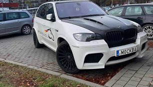 BMW su numeriu MOCKBA