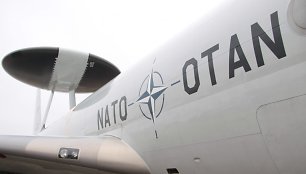 Arūnas Tamošiūnas BFL/KAM nuotr. NATO orlaivis