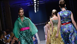 &bdquo;Raffaella Curiel&ldquo; 2016 m. pavasario-vasaros auk&scaron;tosios mados kolekcija 