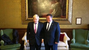 Londone vie&scaron;intis užsienio reikalų ministras Linas Linkevičius ir Jungtinės Karalystės užsienio reikalų sekretorius Borisas Johnsonas