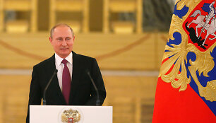 Vladimiras Putinas i&scaron;lydi Rusijos olimpiečius į Rio