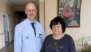 Gydytojas &Scaron;arūnas Varnas ir pacientė Joana