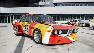 Skulptoriaus Alexandero Calderio išdailintas BMW 3.0 CSL. (Gamintojo nuotrauka)