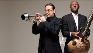 Džiazo ir world music sintezė bus pristatyta Lietuvos klausytojams