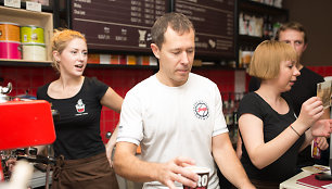„Vero cafe“ akcija tarptautinei organų donorystės dienai paminėti