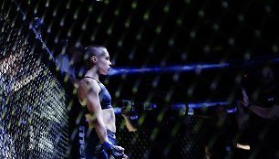 Rose Namajunas nokautavo Joanną Jedrzejczyk ir tapo UFC čempione.