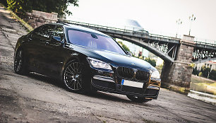 BMW 7 serija