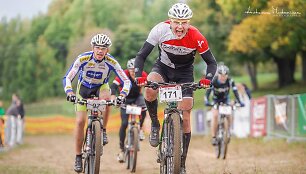 Dviračių maratono dalyviai