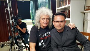 &bdquo;Queen&ldquo; gitaristas Brianas May ir Edvardas Žičkus